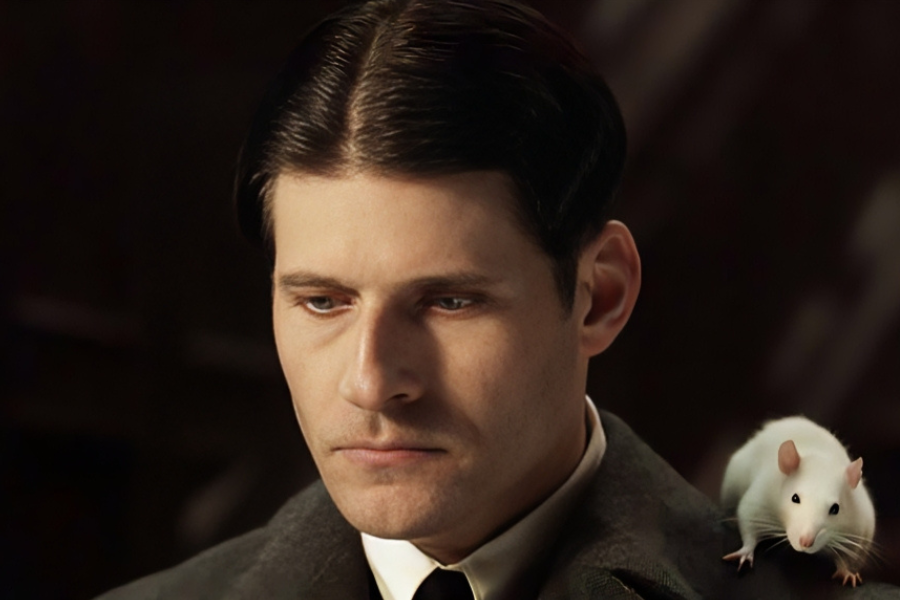 Crispin Glover Net Worth 2024: A Deep Dive into the Actor’s Wealth and Career